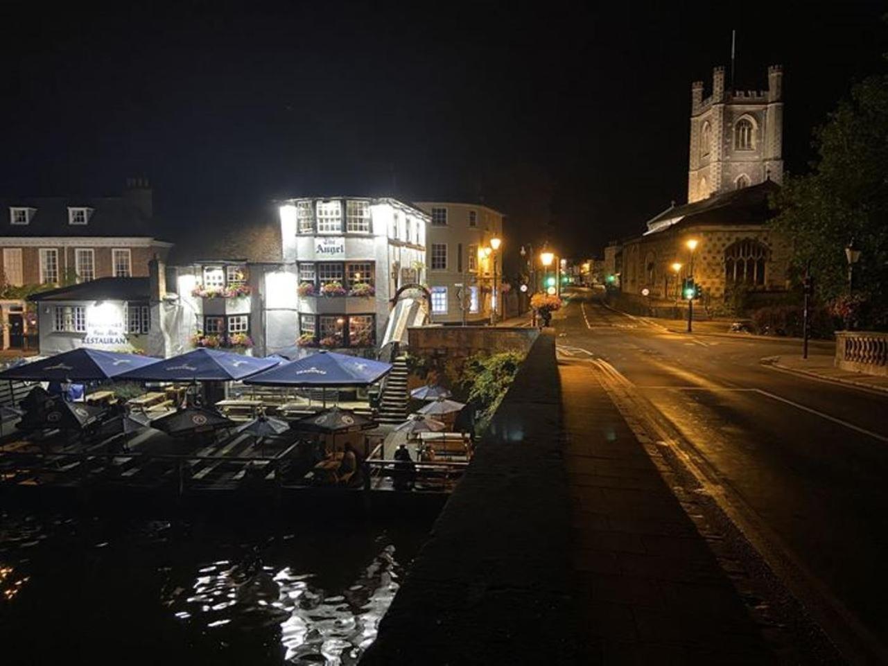 Deluxe Three Bed Bnb In Henley-On-Thames Near Station River & Town Centre Экстерьер фото