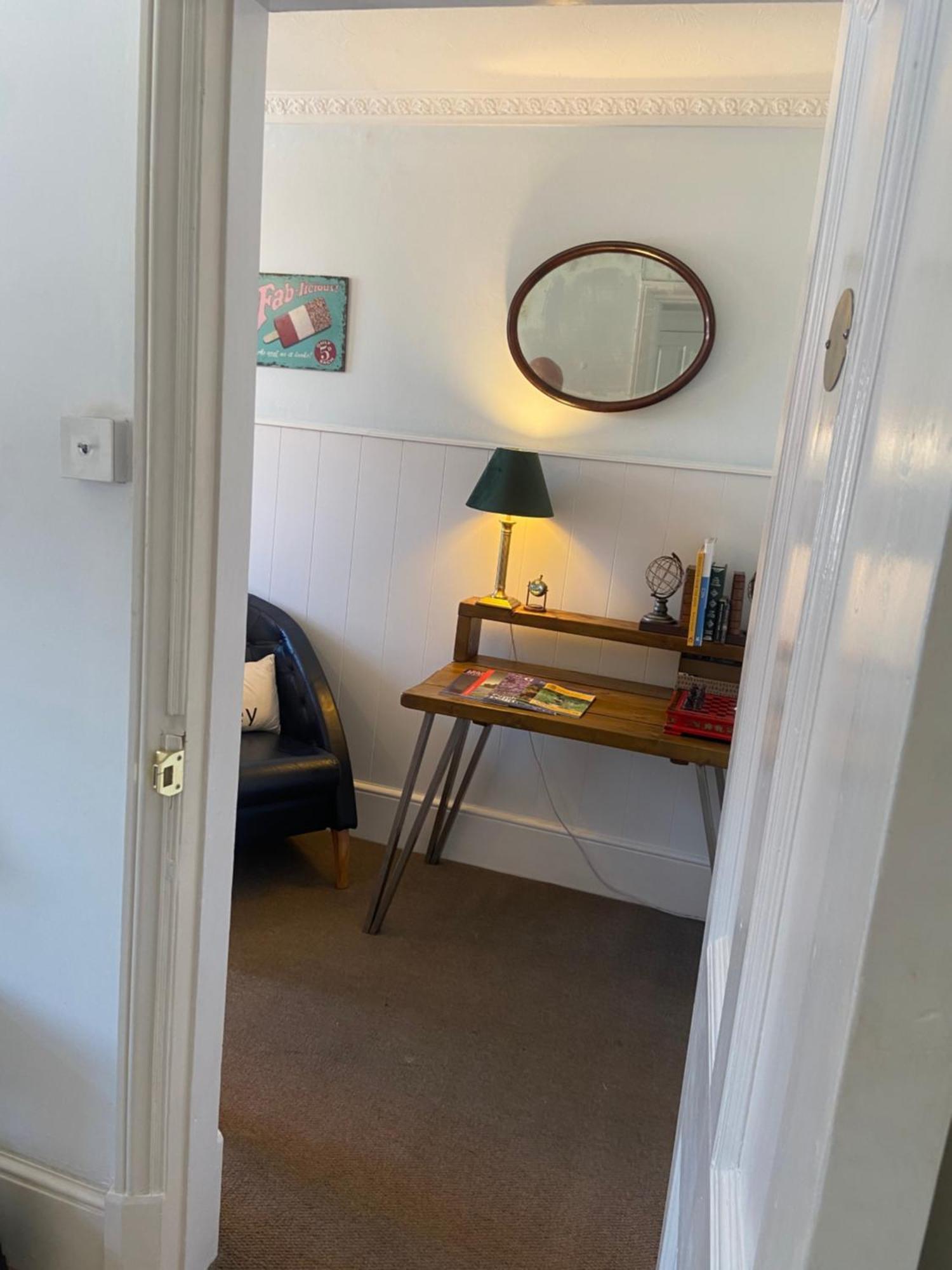 Deluxe Three Bed Bnb In Henley-On-Thames Near Station River & Town Centre Экстерьер фото